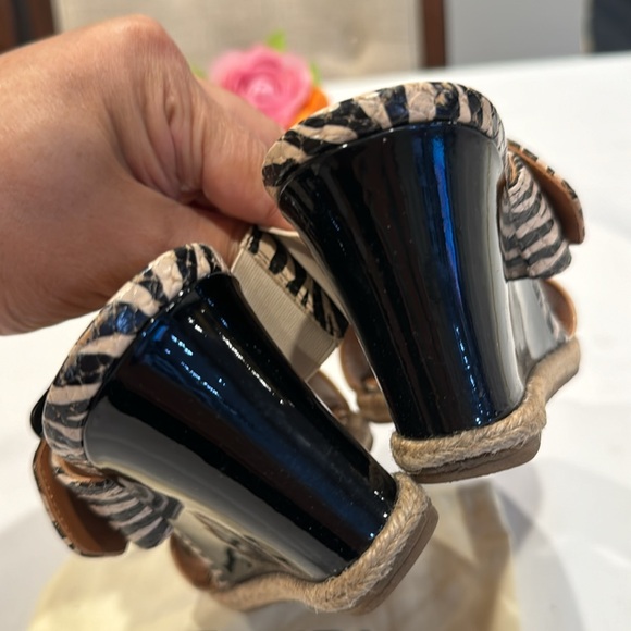 Authentic Fendi wedges - Picture 4 of 11